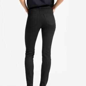 Everlane Mid-Rise Skinny Jean